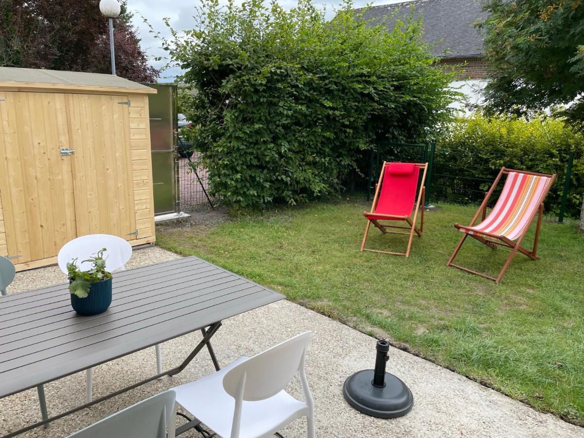 Jolie Maison Avec Jardin Honfleur Exterior foto